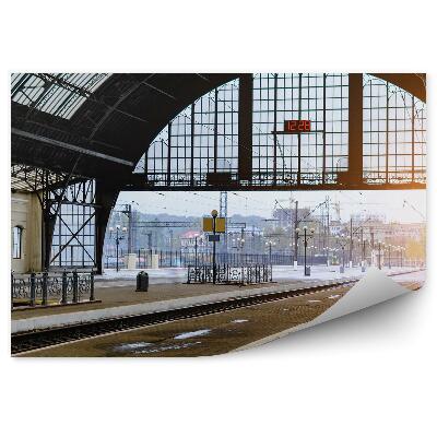 Fotótapéta Üres vasútállomás utazási lámpákkal