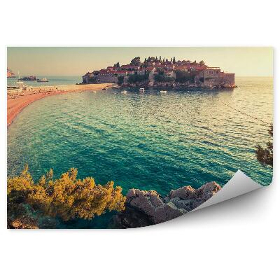 Poszter tapéta Tenger növényzet strand napozóágyak város