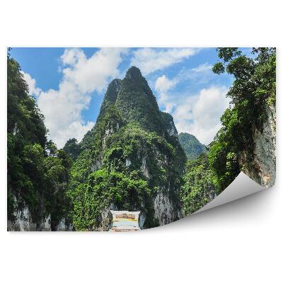 Öntapadós fotótapéta Kilátás egy csónakból a sziklaszirtekre Thaiföldön