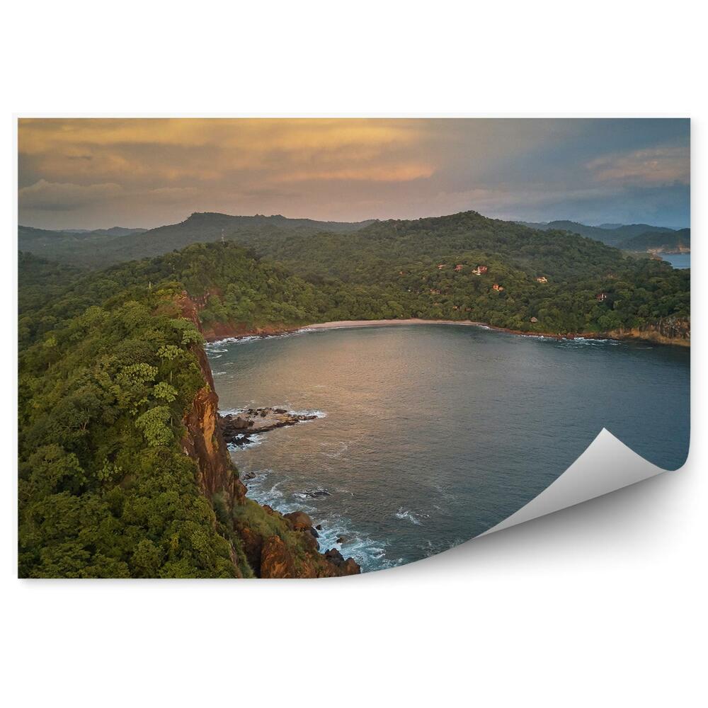 Modern fotótapéta Cliff trópusi erdei épületek sziklák óceán ég felhők