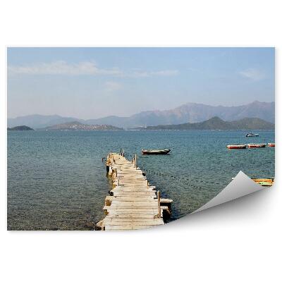 Fotótapéta Fából készült mólósziget csónakokkal