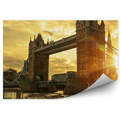 Fotótapéta Anglia híres híd naplementekor világít