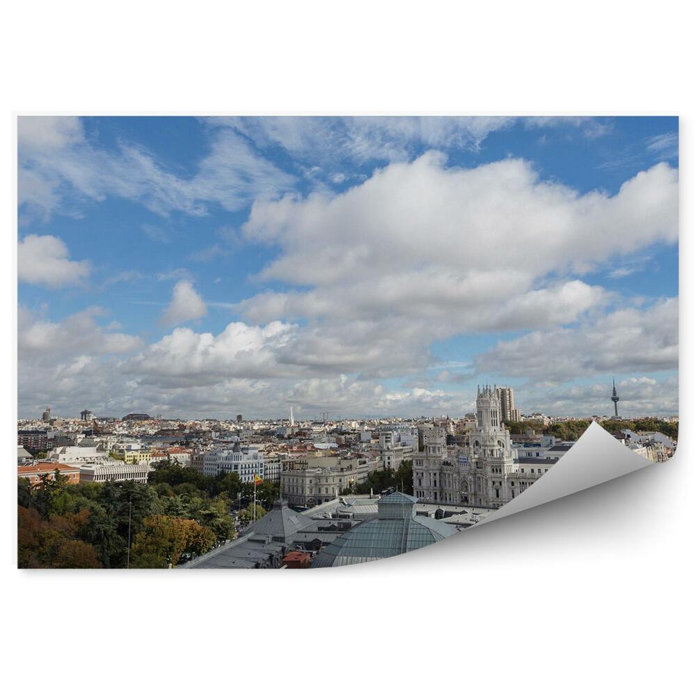 Modern fotótapéta Épületek fák ég felhők Madrid