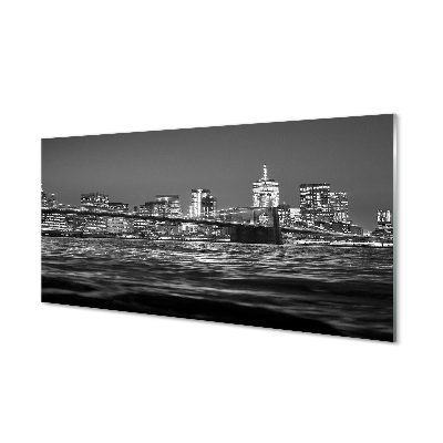 Fekete-fehér panoráma egy hídról a vízen Üvegkép