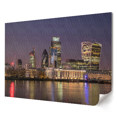 London éjszakai panorámája a Temze folyóval plakát