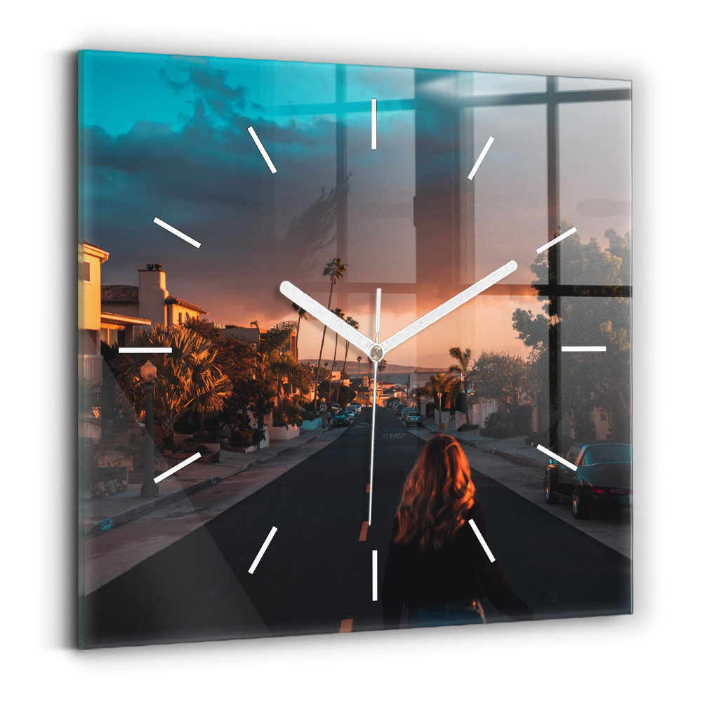 Szögletes fali üvegóra 30x30 Nő az úton