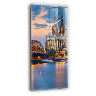 Téglalap alakú üvegóra 30x60 Kilátás a városházára