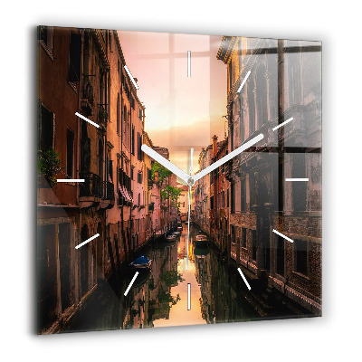 Szögletes üvegóra 60x60 Kilátás a városi csatornára