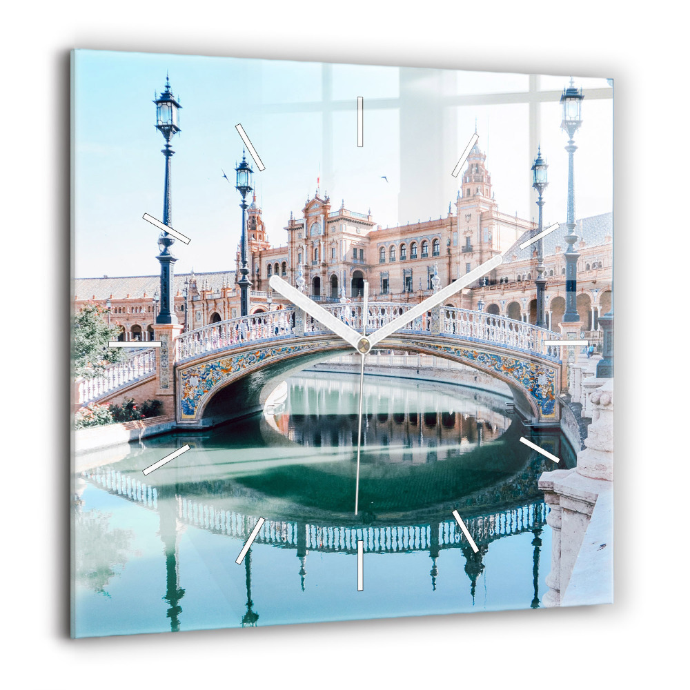 Négyzet alakú üvegóra 60x60 Spanyol tér Sevillában