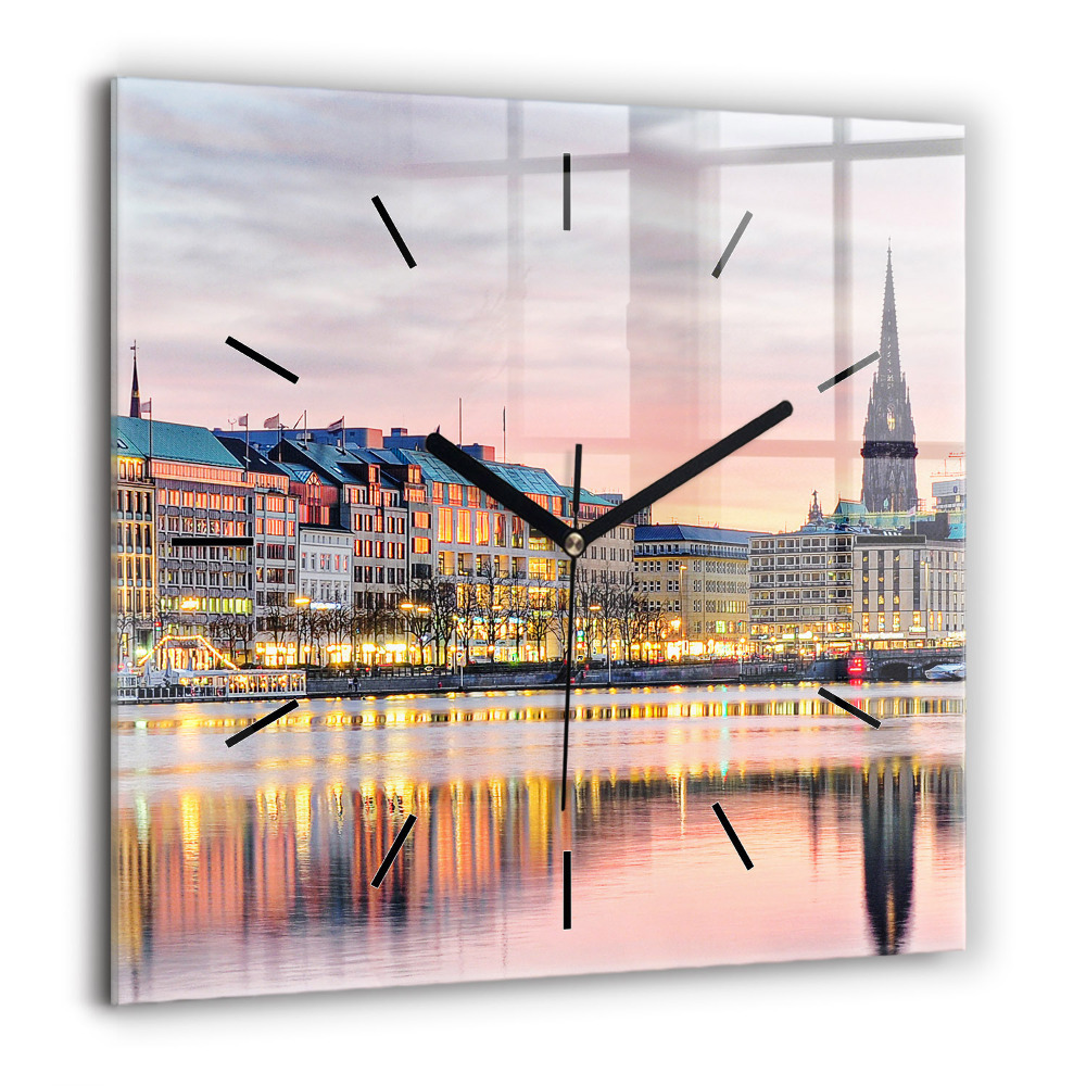 Szögletes üvegóra 60x60 Alster Hamburgban