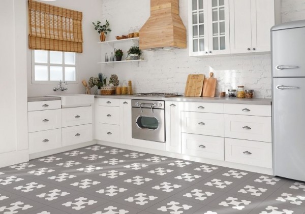 Öntapadós vinyl csempe - hogyan és hol telepítsük őket?